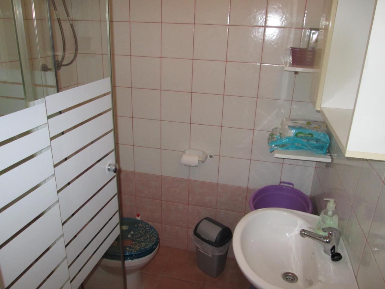 Apartment Krizanovic Malinska Exteriör bild